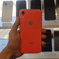 آیفون XR 256 تمیز بدون باز شدگی قیمت مناسب