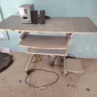 میز کامپیوتر