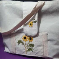 کیف پارچه ای گلدوزی