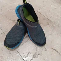 اسکیچرز کاملا نو