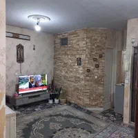 ۴۷متری با پارکینگ و انباری