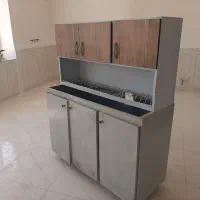 یک عدد کابینت فلزی دست دوم