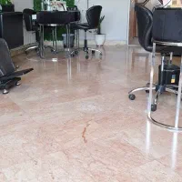 اجاره میزناخن درسالن زیبایی