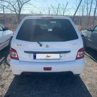 ۱۱۱ مدل ۹۵ سفید بی رنگ