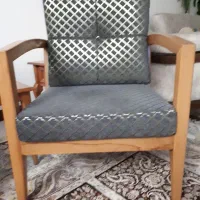 مبل راحتی با چوب راش درجه یک گر جستانتعدات