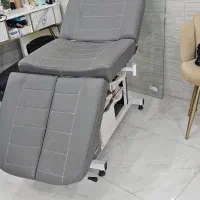 تخت مژه و تاتو|آرایشگاه و سالن‌های زیبایی|خرم‌آباد, |دیوار