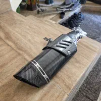 اگزوز اکروپاویچ فول کربن