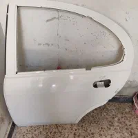 درب عقب سمت راننده ساینا و گلگیر جلو سمت شاگرد