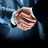 دو نفر سالن کار خانوم سن ۱۸ الی ۲۴