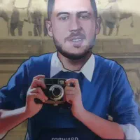 کیمدی|اسباب‌‌بازی|صائین قلعه, |دیوار