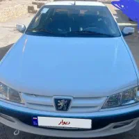 دو تا پژوپارس مدل 1400 و 1399