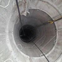 مقنی هستم چاههای آب ،فاضلاب، قنات انجام میدم