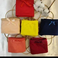 لباس زیر زنانه