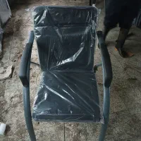 صندلی چرمی پایه فلزی