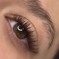 فقط ۱۵ روز ،کاشت مژه حرفه ای با قیمت استثنایی|خدمات آرایشگری و زیبایی|اصفهان, همت‌آباد|دیوار