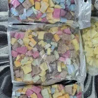 عمده فروشی و پخش بستنی خشک|عمدهفروشی|رشت, منظریه|دیوار