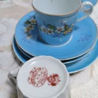 استکان قدیمی  چینی پوست پیازی