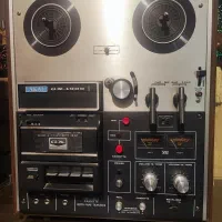 ریل آکا