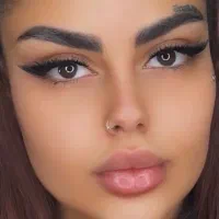 کاشت مژه و آموزش تخصصی کاشت مژه