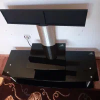 میز تلوزیون شیشه ای شیک و لاکچری