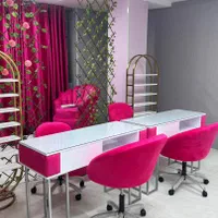 همکاری با مربی و هنرجو در حوزه آرایشگاه وآموزشگاه