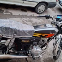 موتور سیکلت ۲۰۰ پرواز
