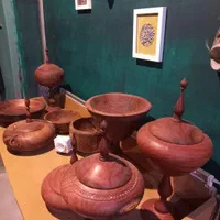 استخدام خانم درکلیه رشته های هنری|استخدام هنری و رسانه|اصفهان, باغ دریاچه|دیوار
