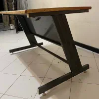 میز|میز تحریر و کامپیوتر|اصفهان, سیچان|دیوار