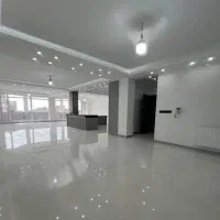 آپارتمان ۱۳۳ متری دو نبش تاپ لوکیشن ملکشهر