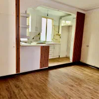 ۴۵متر با پارکینگ غیرمزاحم/فول بازسازی/زیر فی منطقه