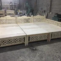 تخت سنتی|مبلمان خانگی و میز عسلی|شیراز, گچی|دیوار