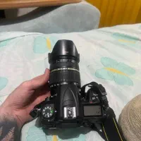 دوربین کنونd7000 کم کار