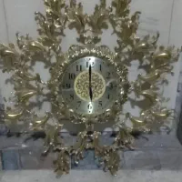 ساعت دیواری
