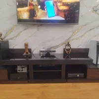 تلویزیون ۴۷اینچ ال جی کره  با میز تلویزیون سه تکه