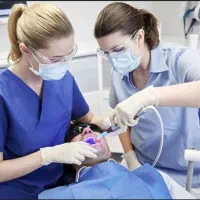 استخدام دستیار دندانپزشک خانم در سنگسر