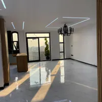 ۸۵متر_۲خواب_سالن پرده خور_تراورتن