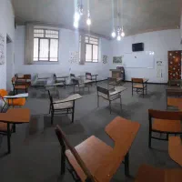 اجاره ساعتی کلاس|اجارهٔ کوتاه‌مدت دفتر کار و فضای آموزشی|کرمان, |دیوار