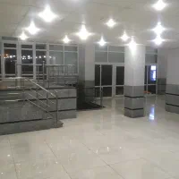 واحد تجاری بر خیابان اصلی بهمنی