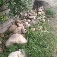 سنگ به اندازه  یک ماشین کمپرسی
