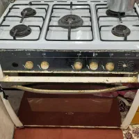 اجاق  گاز‌  ۵ شعله صحیح   سالم
