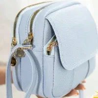 کیف مشکی گمشده