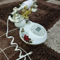 تلفن رو میزی  گل چینی سالم و خیلی شیک طرح سنتی|تلفن رومیزی|دزفول, |دیوار