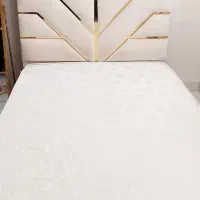 تخت یک ونیم نفره