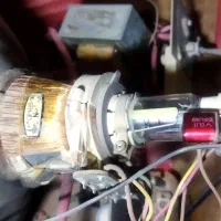 سه دستگاه تلویزیون قدیمی،عتیقه نوستالوژیک|کلکسیون اشیاء عتیقه|آباده, |دیوار