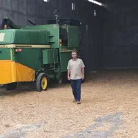 کمباین جاندیر۷۲