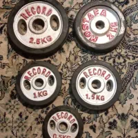 فروش تعدادی وزنه برای بدن سازی