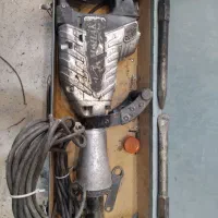 هیلتی برقی محک|ابزارآلات|تهران, فلسطین (میدان انقلاب)|دیوار