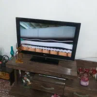 تلویزیون ۳۲اینج الجی  دیجیتال سرخود