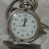 ساعت کلاسیک اویز