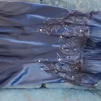 لباس مجلسی ساتن|لباس|شیروان (خراسان), |دیوار